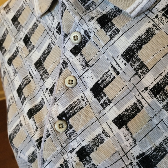 Greg Norman Collection Polo Men's Shirt; Size: Large; Material: 100% Cotton - Picture 3 of 10